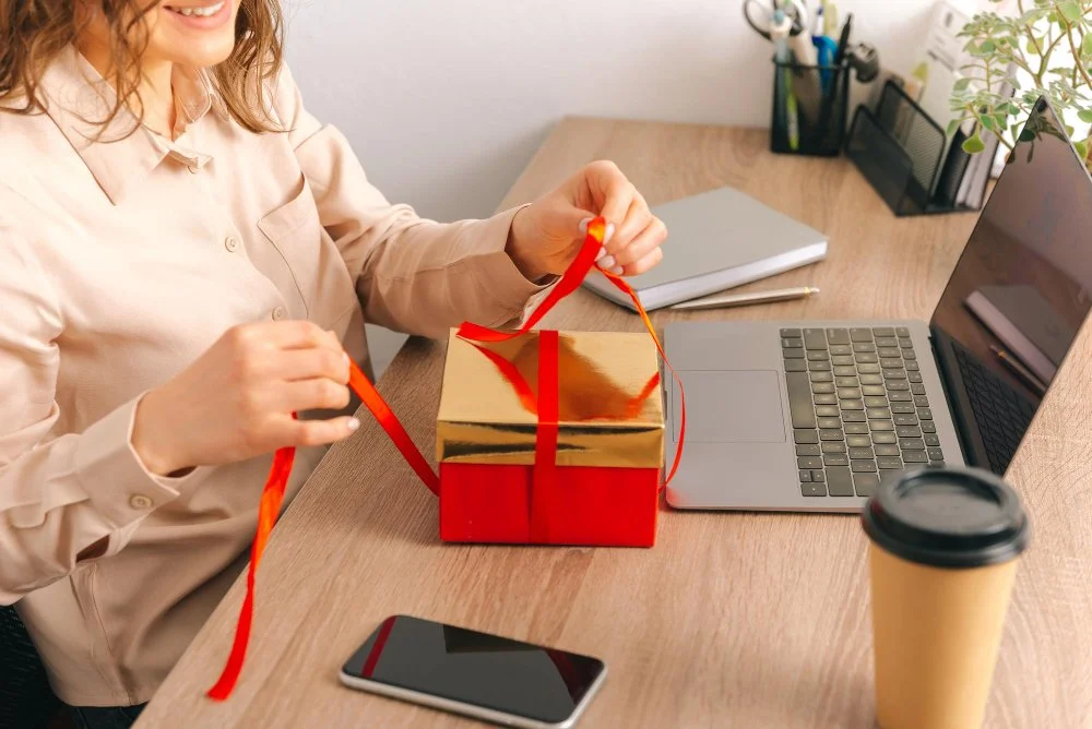 Corporate Gift Basket Must-Haves for Conferences and Events